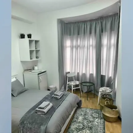 Unique Phaneromenis 41 - Down Town 3* Nicosia