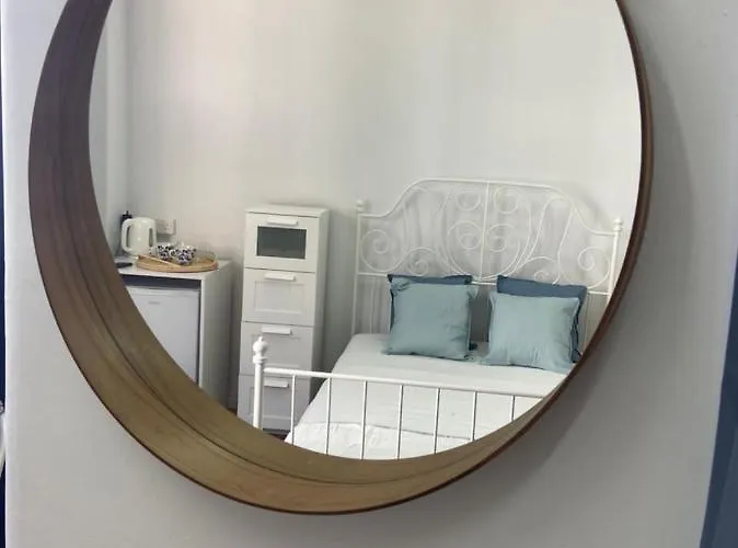 Unique Phaneromenis 41 - Down Town 3* Nicosia